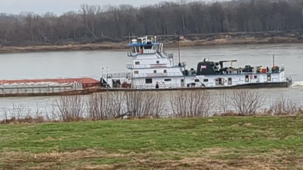 Barge on the Ohio River Pt. 2