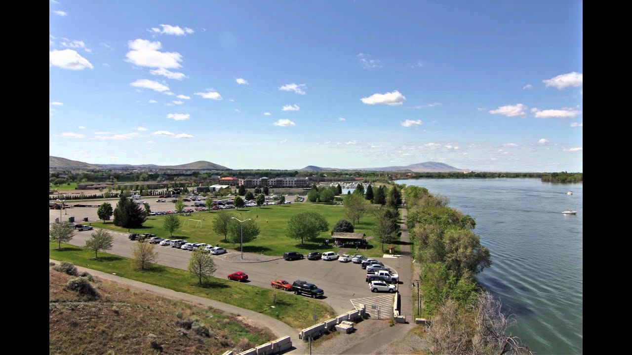 Columbia Point - Short Time Lapse