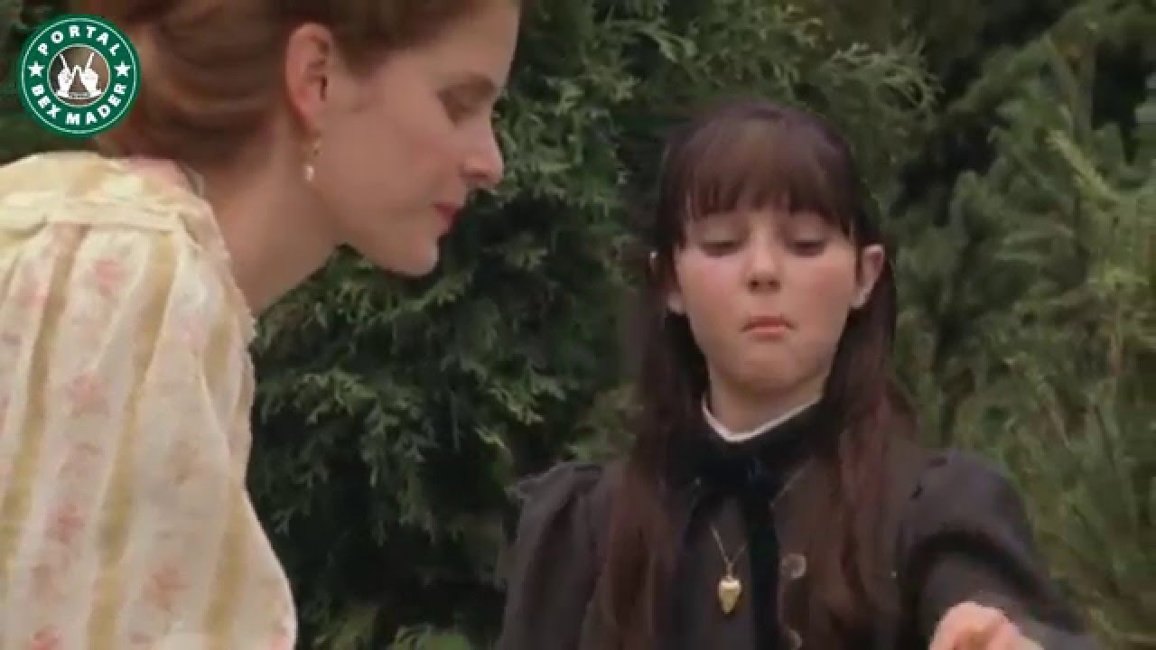 Rebecca Mader scenes - Samantha: An American Girl Holiday - Part 3