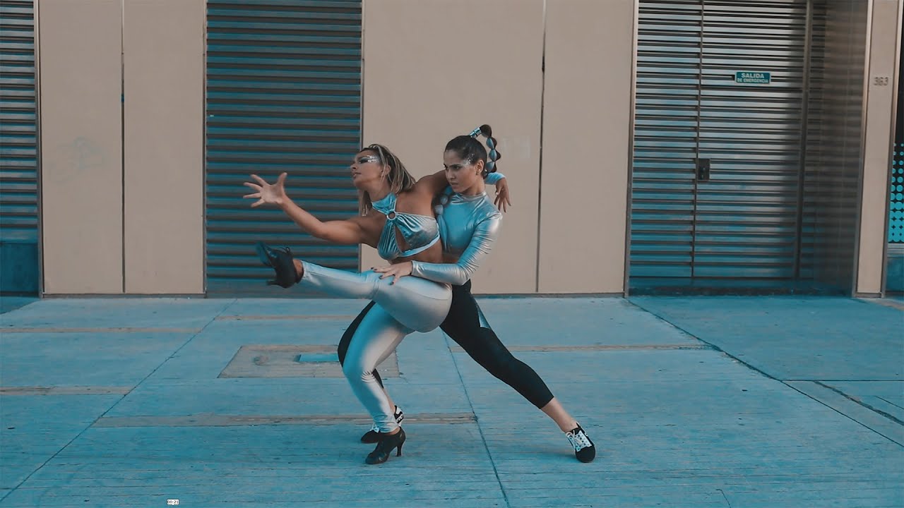 PARADAISE - STEPHANIE LUCERO & MALVINA FERNANDEZ - BACHATA QUEER