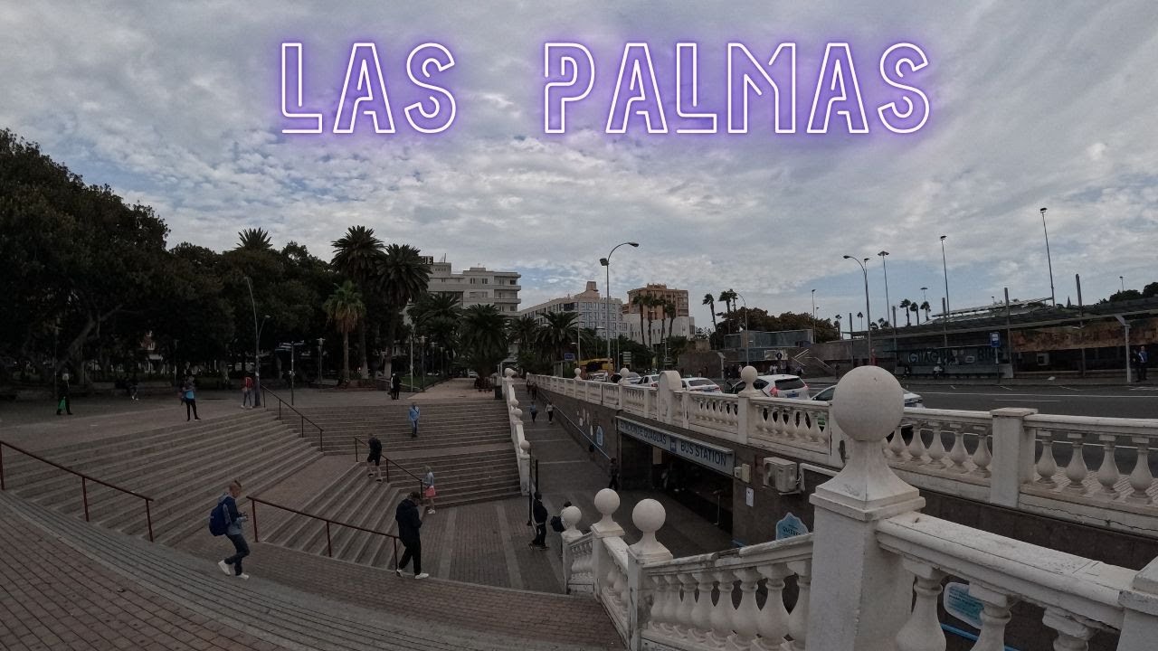 Windy and cloudy day in Las Palmas