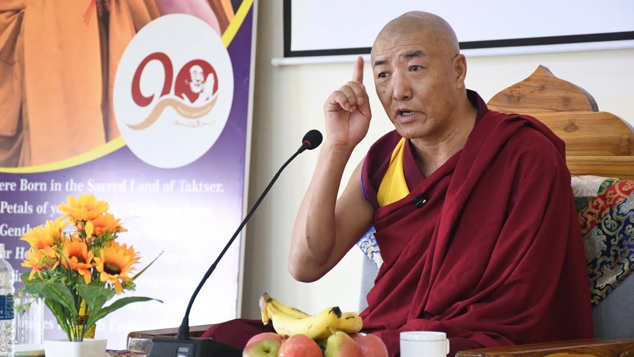དགེ་བཤེས་འབྲུག་གྲགས་མཆོག་རྫོང་ཆོས་གྲྭ་ཚང་གི་སློབ་གྲྭའི་འཛིན་གྲྭ་ཁག་ལ་གཟིགས་ཞིབ་ཕེབས་གནང་བ། 