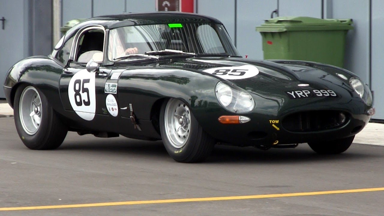 Jaguar E-Type Race Car LOUD SOUND