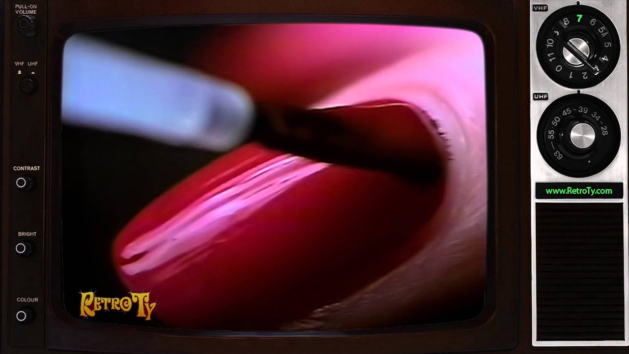 1985 - Cover Girl Nail Slicks With Christie Brinkley