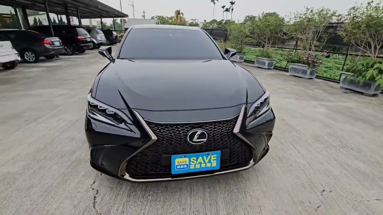 極上美車 2022 LEXUS ES250 2.5 F-SPORT 黑色