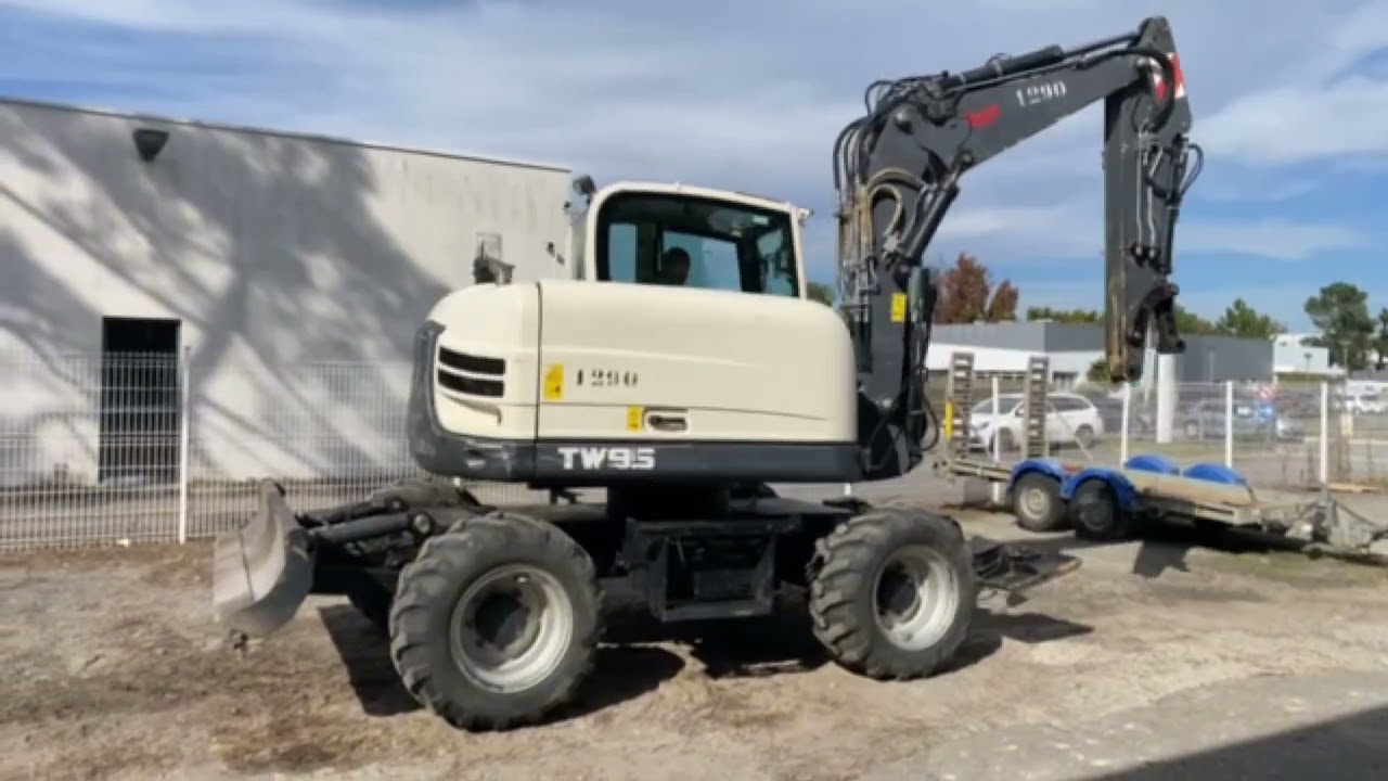 Used Wheeled Excavator 2018 Schaeff TW 95  | equippo.com |