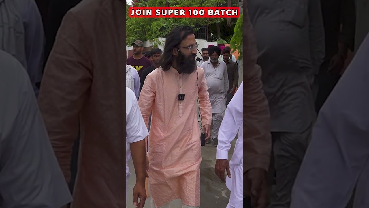 Parents Visit In Gurukul Arora Classes #ShortVideo #super100batch #shortsfeed