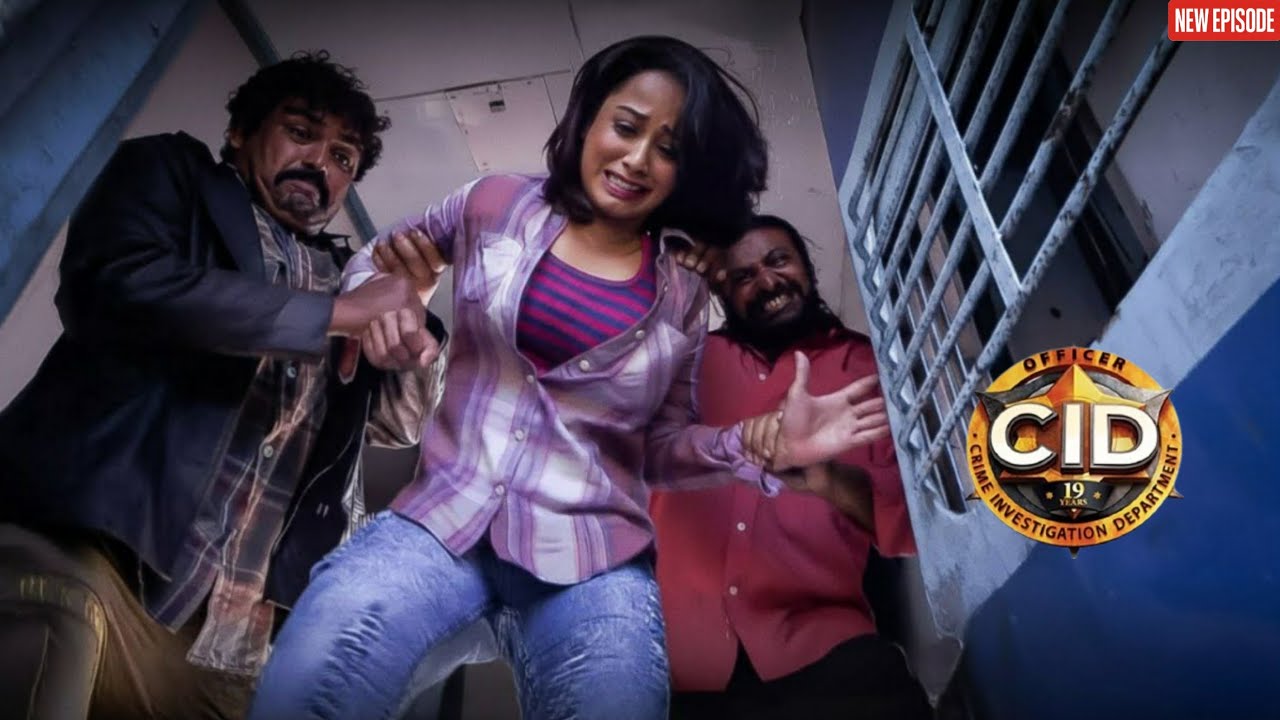 गुंडों ने CID ऑफिसर Purvi को चलती ट्रेन से बाहर फेंक दिया || CID | Latest Episode ||
