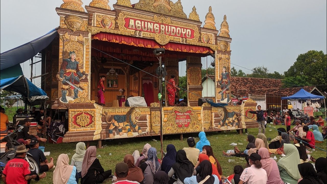 Nonton Ketoprak Agung Budoyo di Desa Penambuhan Margorejo Pati Acara Sedakah Bumi