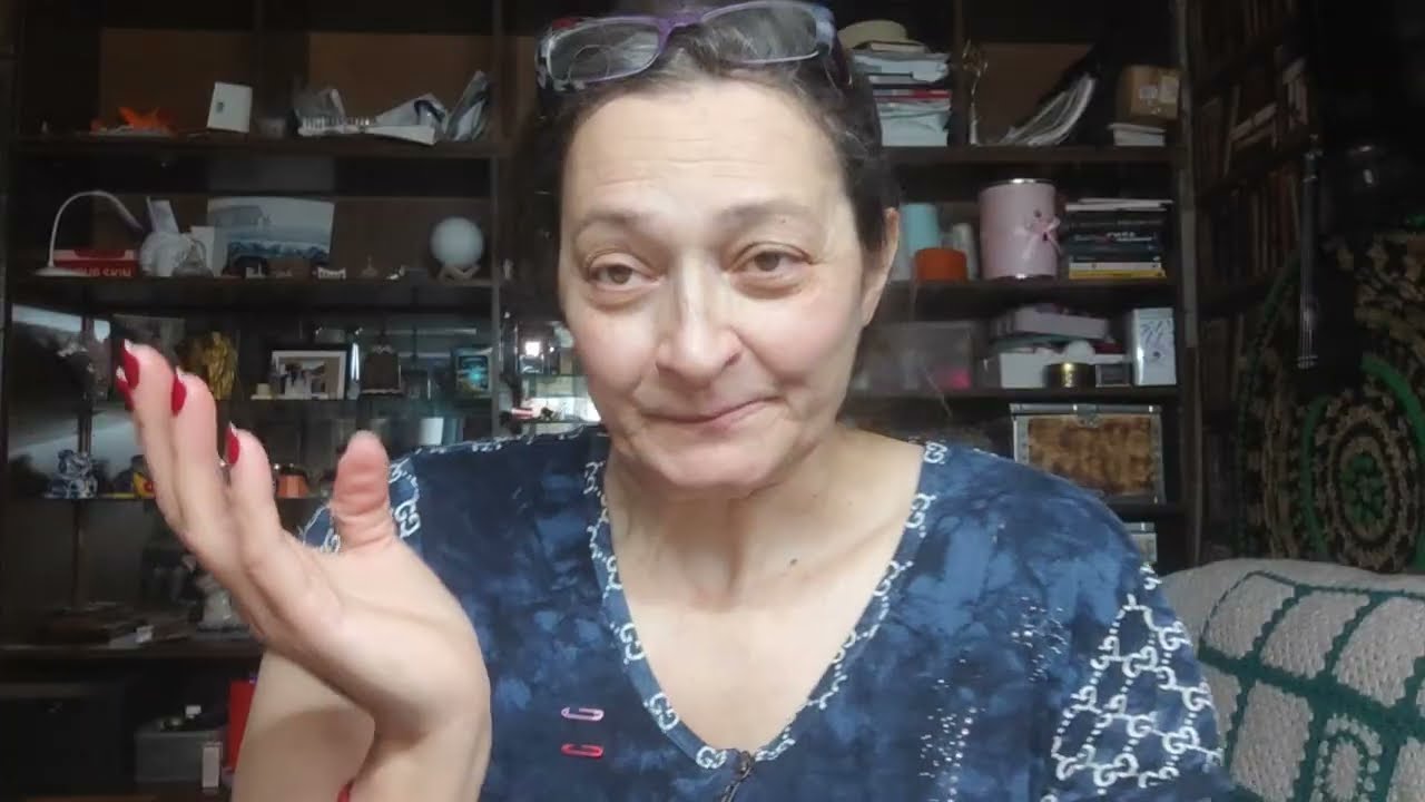 Жизнь, работа и вязание | Начало полосатого свитера. 🧶