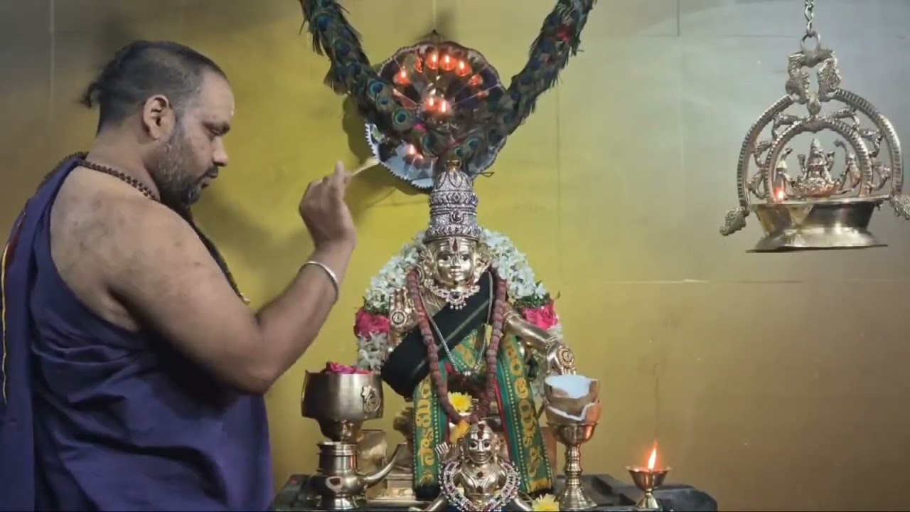 🛕🕉️Today ayyappa Swami Vishesha Abhishekam Puja harati Om Sri swamiye Sharanam ayyappa🕉️🛕