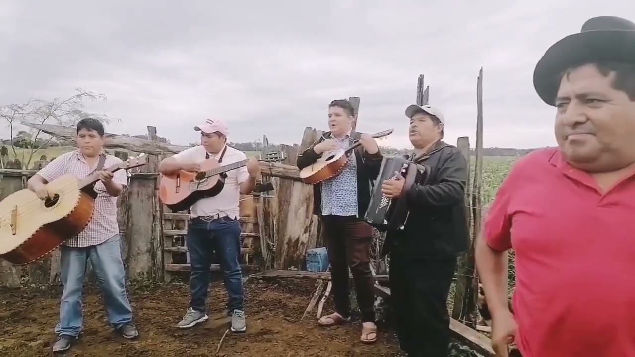 Enganchado De Corridos Mexicanos. Ando Buscando Un Amor, Canta Canta Canta Y Parranda Larga.
