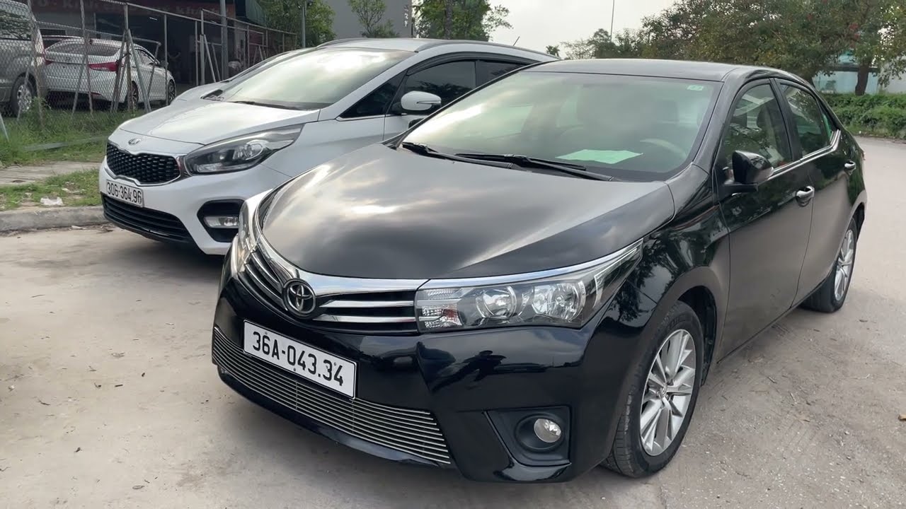 TOYOTA Altis 2016 1.8G số tự động, màu đen chỉ 400. Chọn Altis 2016 số tự động hay Cerato, Elantra