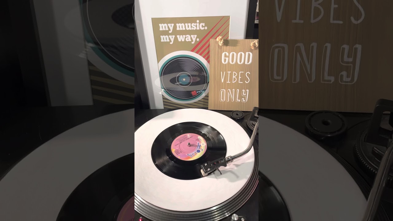 Shalamar - I Can Make You Feel Good ( Vinyl 45 ) From 1982 .