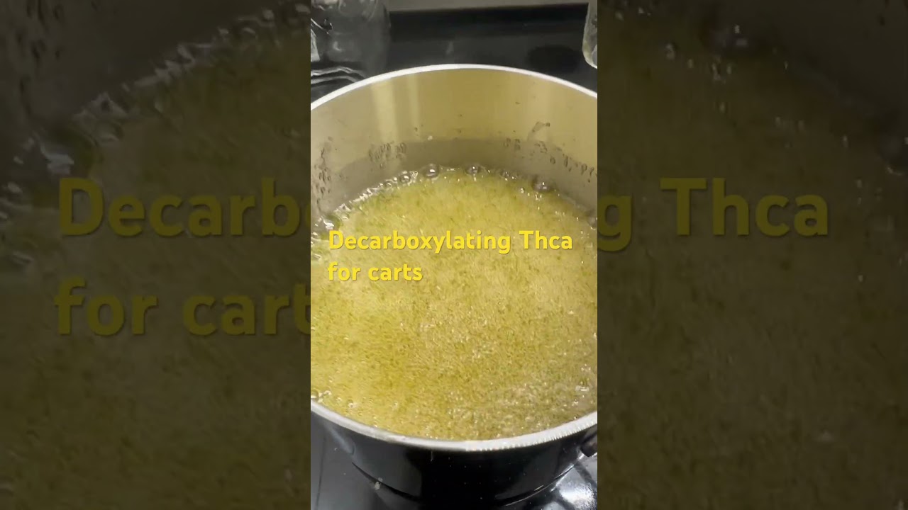 Decarbing the thca crystals for carts #diamonds #sauce #bho #cannabis #helpful