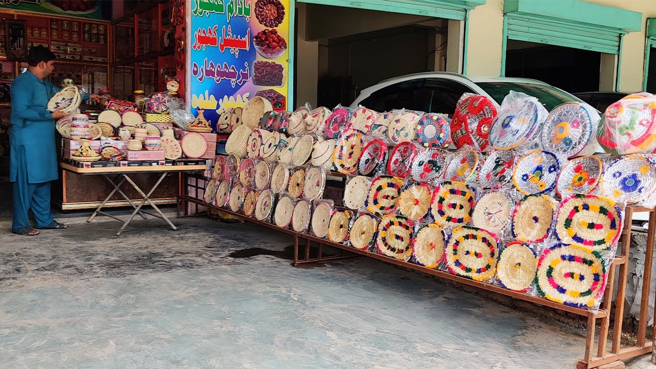 Traditional and famous handicrafts of Pakistan || Sindhi Cultural handicrafts and food items