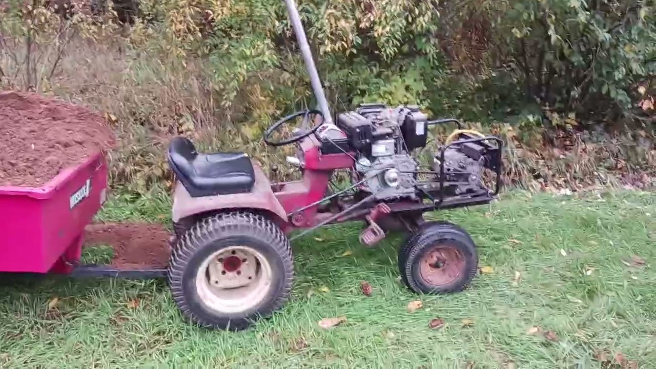 186f Pulling some dirt