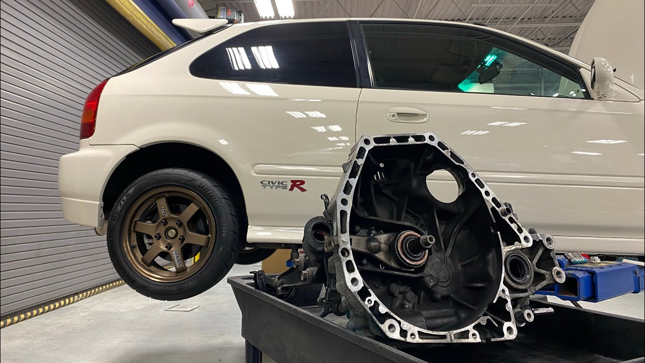 Небольшое обновление Honda Civic EK9 CTR — новый комплект сцепления | Утечки масла | Запчасти Spo...