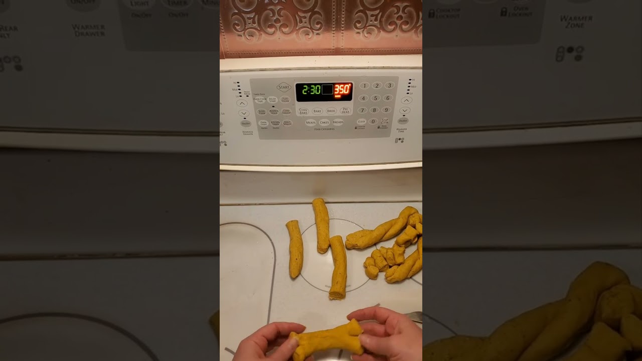 Home made dog biscuits with allergy support 