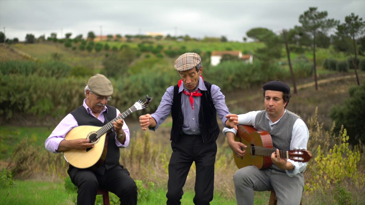 Zé Miguel Amador acompanhado por Luís Grácio e Miguel Ouro e Zé Maria Nicolau