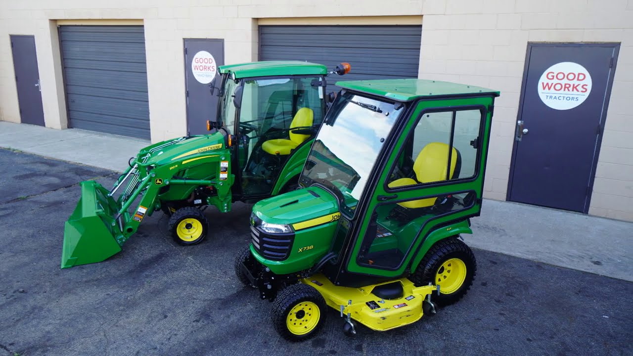 JOHN DEERE X738 VS JOHN DEERE 1025R: BIG DIFFERENCES? 👨‍🌾🚜