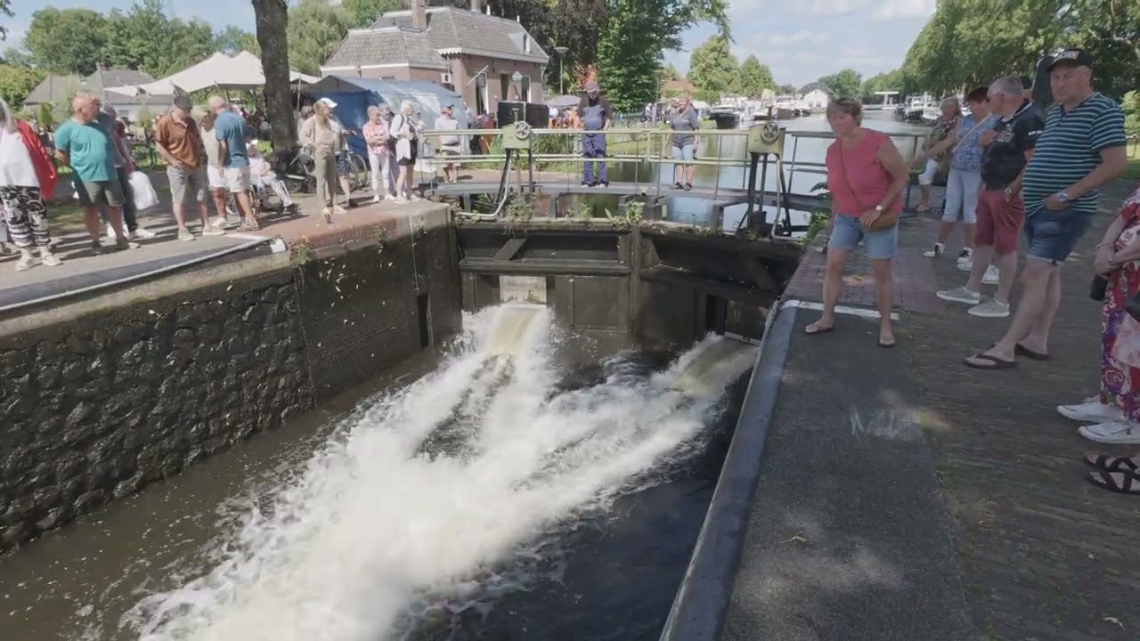 Sluis Dieverbrug en vakantiemarkt
