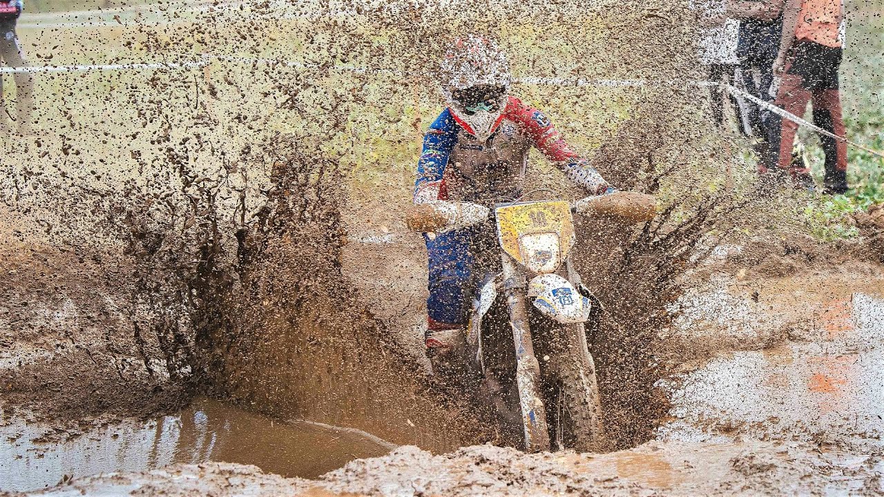 Mud, Wheelies & Motocross | Aveyronnaise Classic Enduro 2023 by Jaume Soler