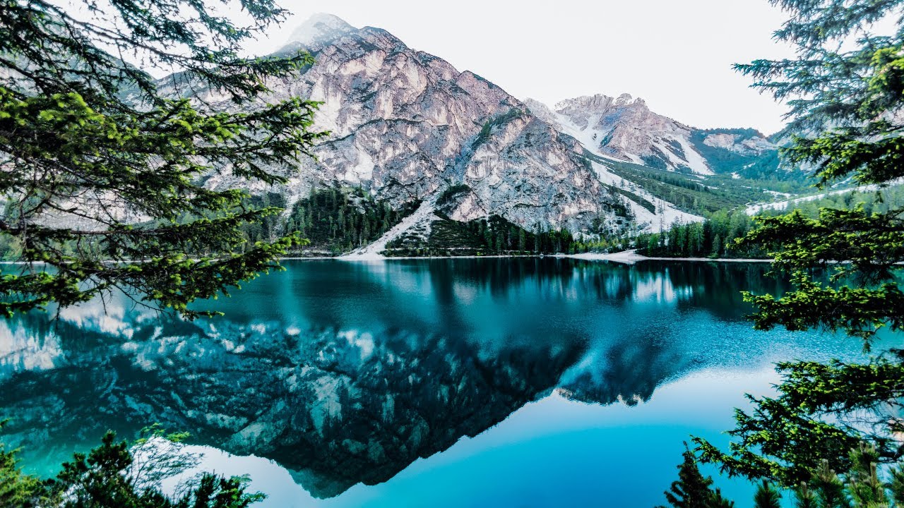 Relaxing music meditation ( ease COVID-19 stress)