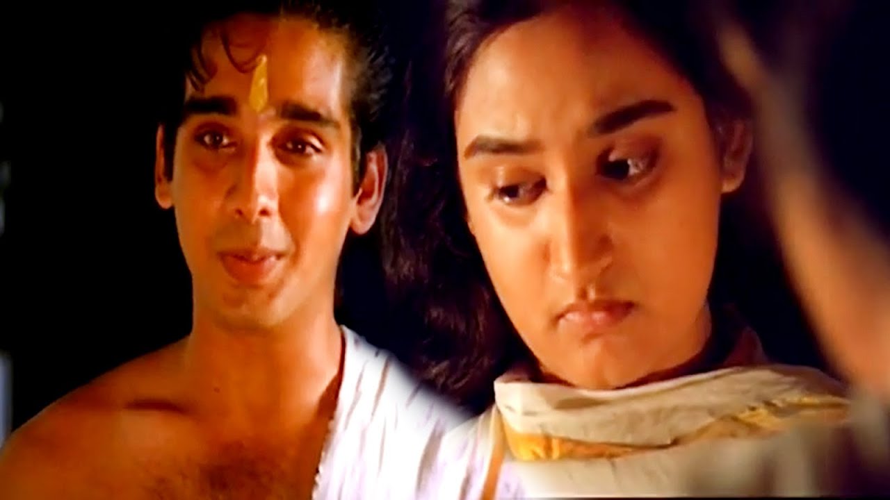 അറിവിൻ്റെ ആയുധം കൊണ്ടുവേണം പഴമയുടെ പെരുംകോട്ട കുത്തി പൊളിക്കാൻ....|Parinayam movie scenes|Mohini|