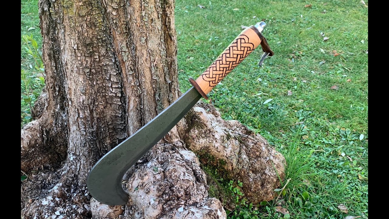 Restauro completo di una vecchia Roncola  -  Complete Restoration of an old Billhook