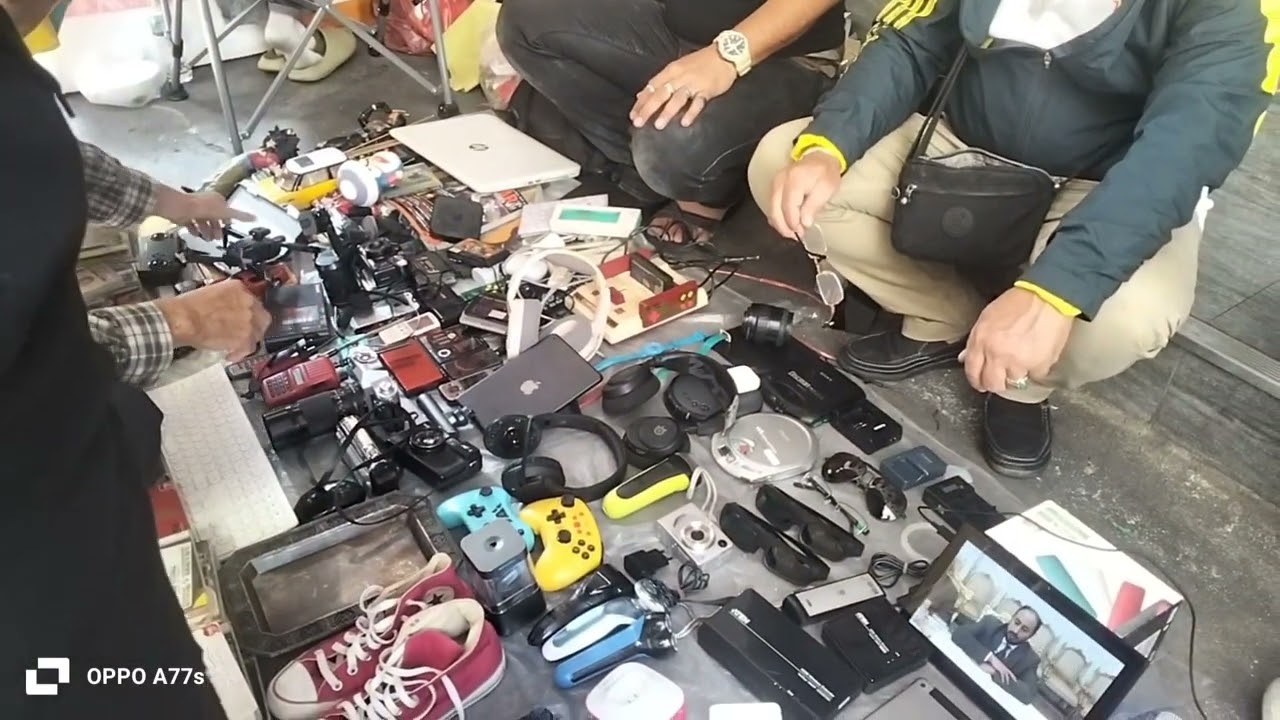 คลองถมตอนกลางวัน เดินคลองถมตอนกลางวัน ของใช้จิปาถะของเก่ามือสอง #ตลาดนัดมือสอง #ของเก่า 