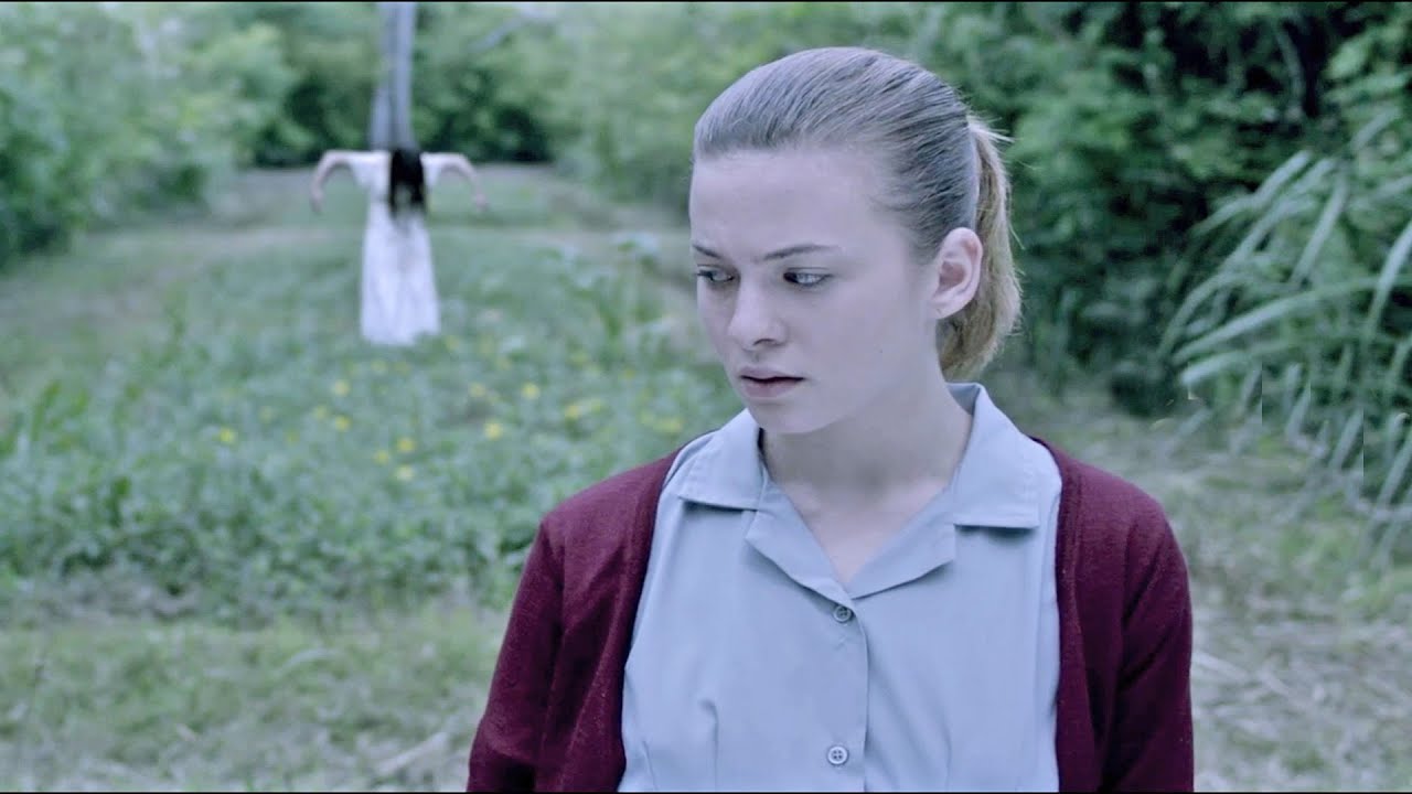 Biedna dziewczyna wypędza demona za cenę urodzenia jego szatańskiego dziecka | WYJAŚNIENIE LUCYFE...