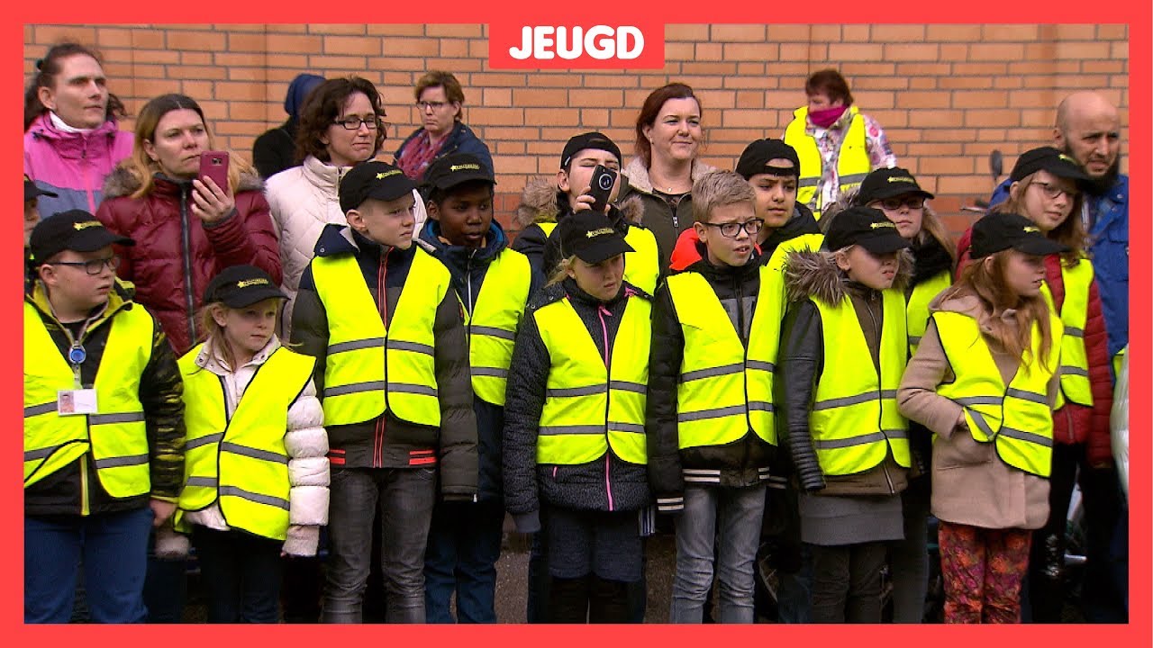 Steeds meer kinderen helpen de politie