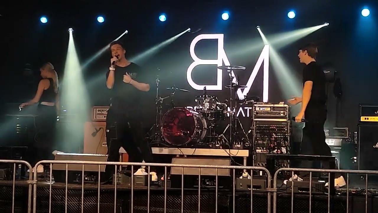 Ben & Mateo Brno 3.11.2023 Beamer Girls