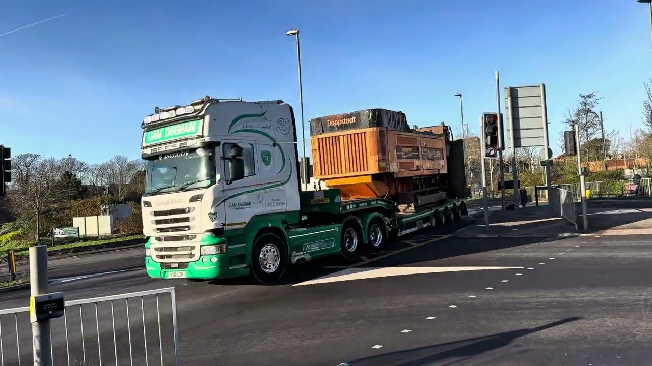 Fareham Town Centre Truck Spotting!at Quay Street Roundabout!A27/A32