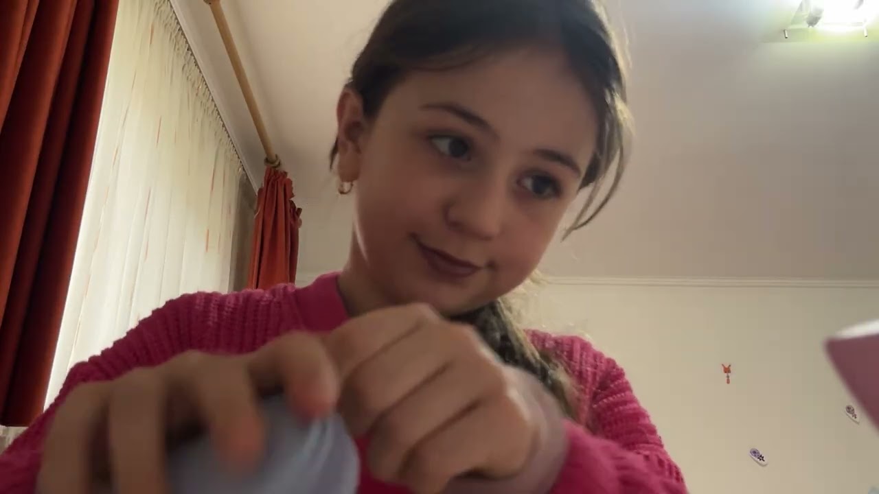 Hola amistad❤️❤️❤️ ce faceti?