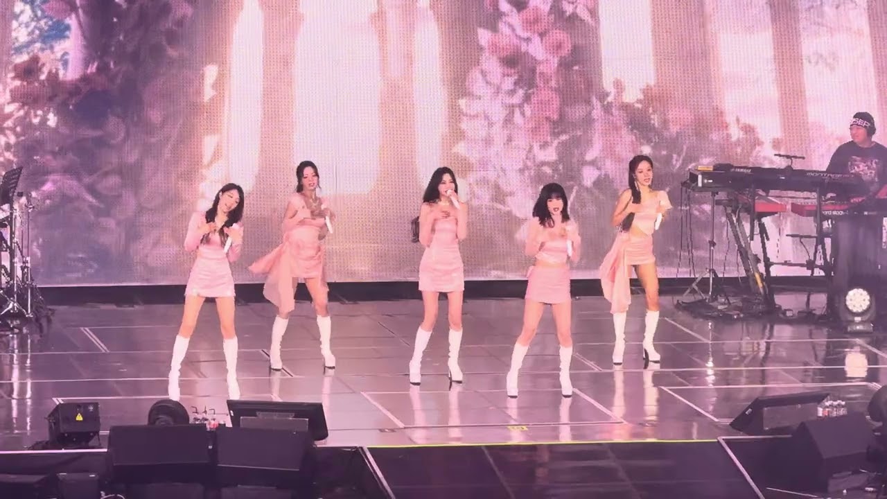 Apink [에이핑크] - BUBIBU @ The Origin: Apink in Seoul Day 1
