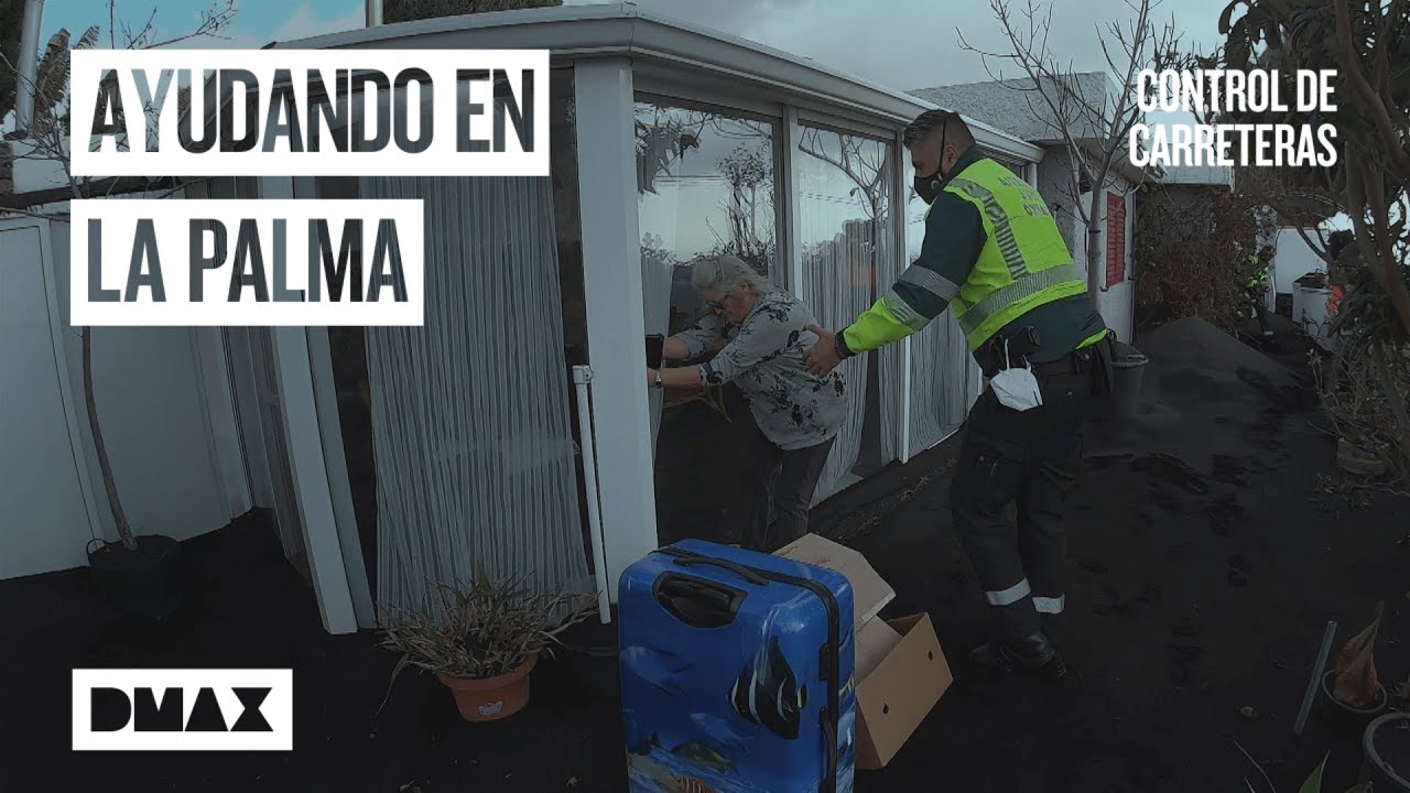 Volcán en erupción: así se evacuó a las familias en La Palma | Control de carreteras