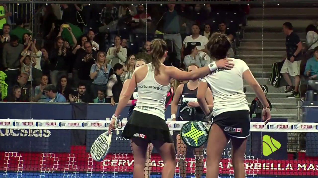 Vamos Pádel. Ale Salazar y Ari Sánchez contra Martita Ortega y Bea González. WPT Marbella Master