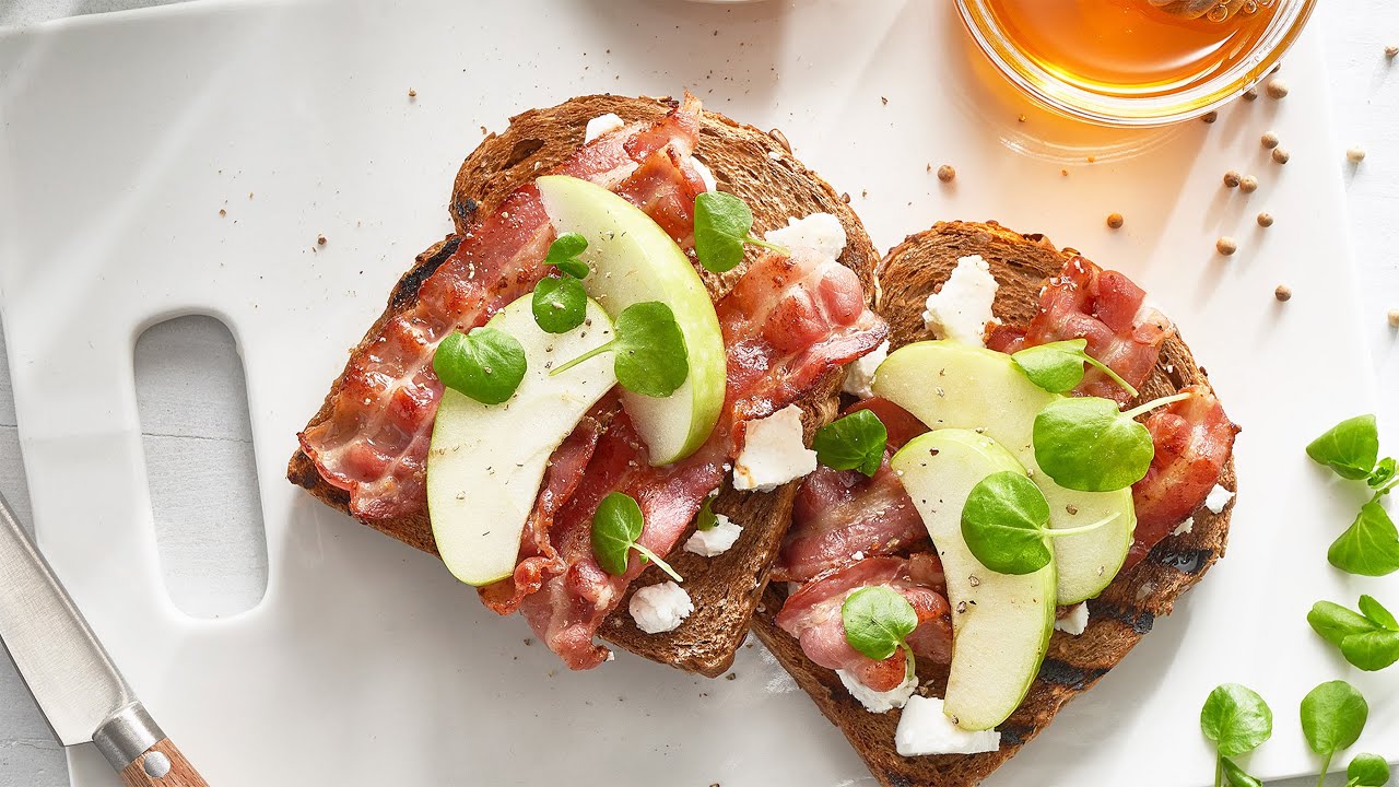 Waldkorn&reg; Trispelti met geitenkaas, honing en spek
