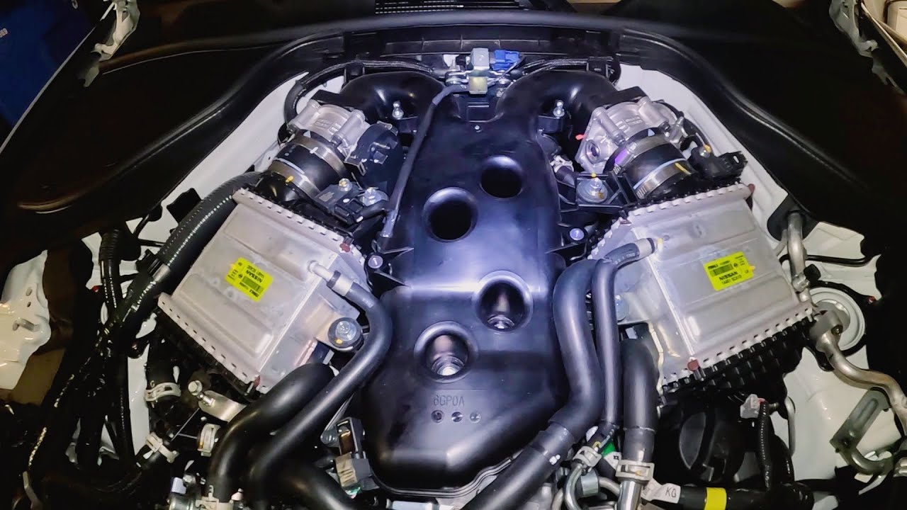 2023+ Nissan RZ34 Engine Cover Removal