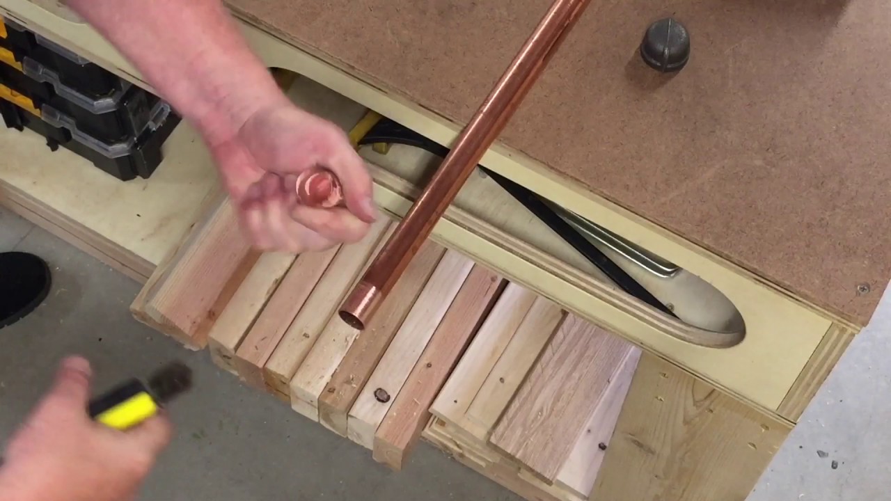 Workbench paper roll
