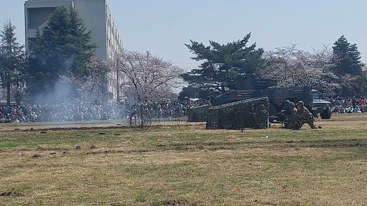 陸上自衛隊訓練展示 