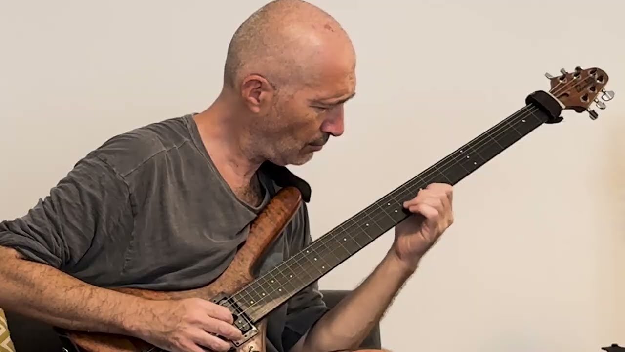 Sarp maden bariton gitar  Briken Aliu  monochord BRİKEN İNSTRUMENTS