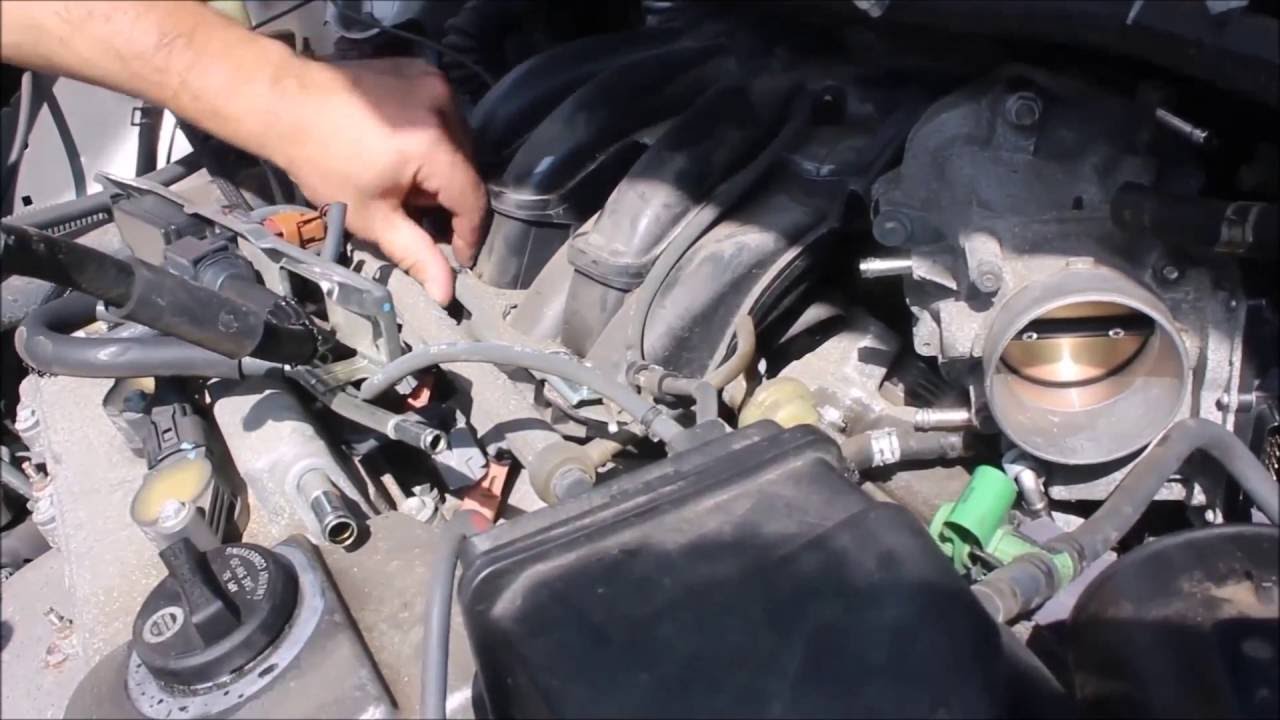 Toyota Sienna 2006 Spark plugs replacement