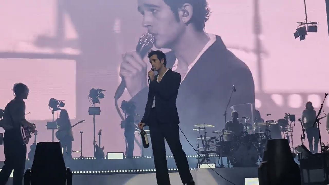 "About You" - The 1975 Live in Manila 2023 [4K UHD] 