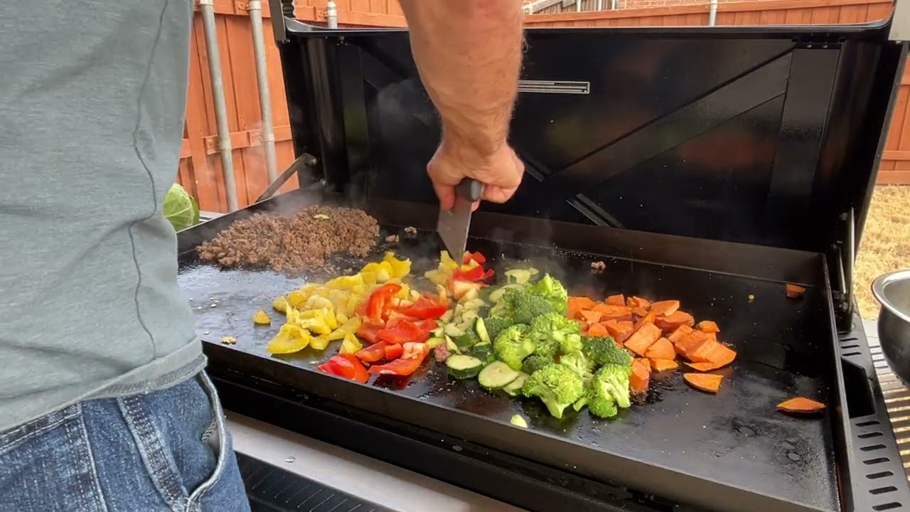 Full 17-Minute Cook: Making a Massive Healthy Stir Fry