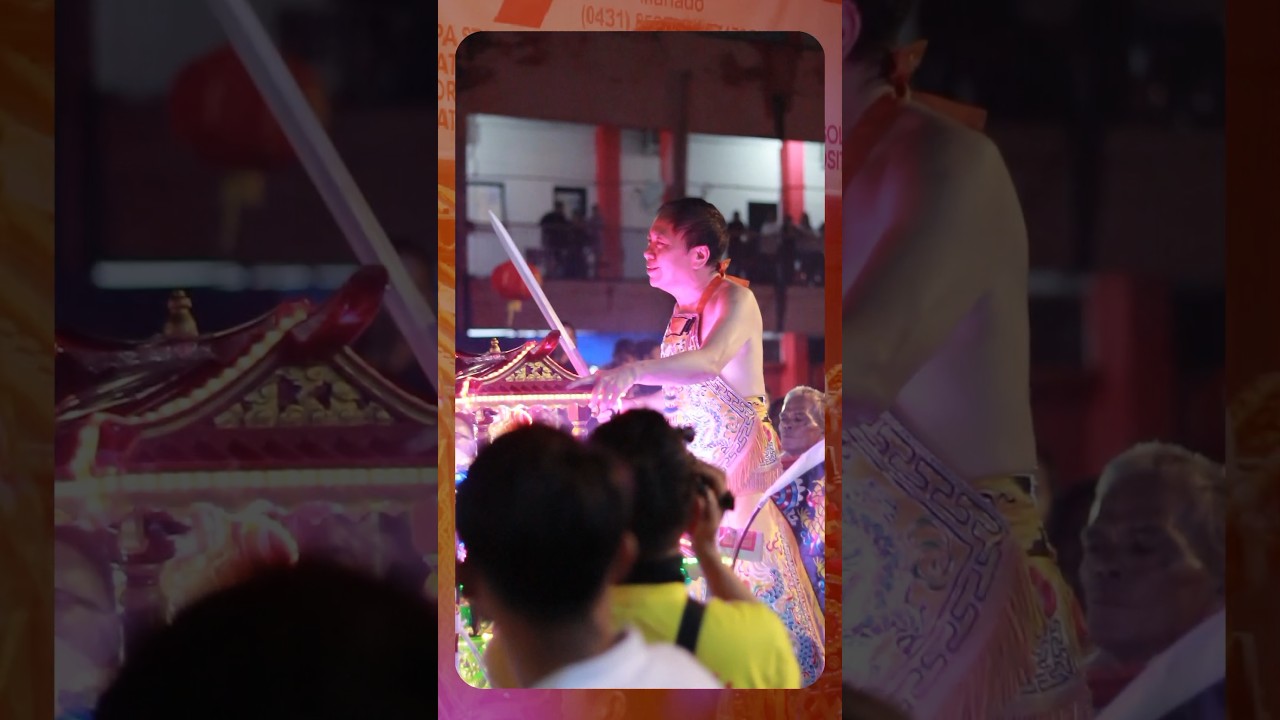 Cap Go Meh 2025 #streetphotography #capgomeh #tangsin #elgive #photographer #manado #viral #fyp