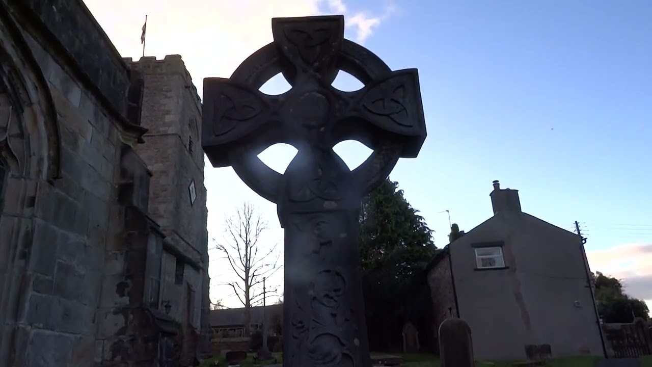Another Incredible 13th Century Building!!