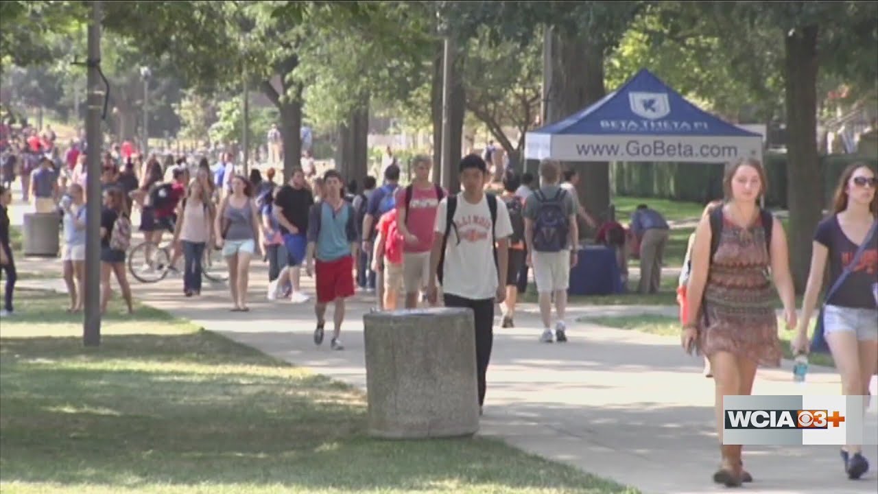 'It just sucks': U of I students react to new foreign student visa guidelines
